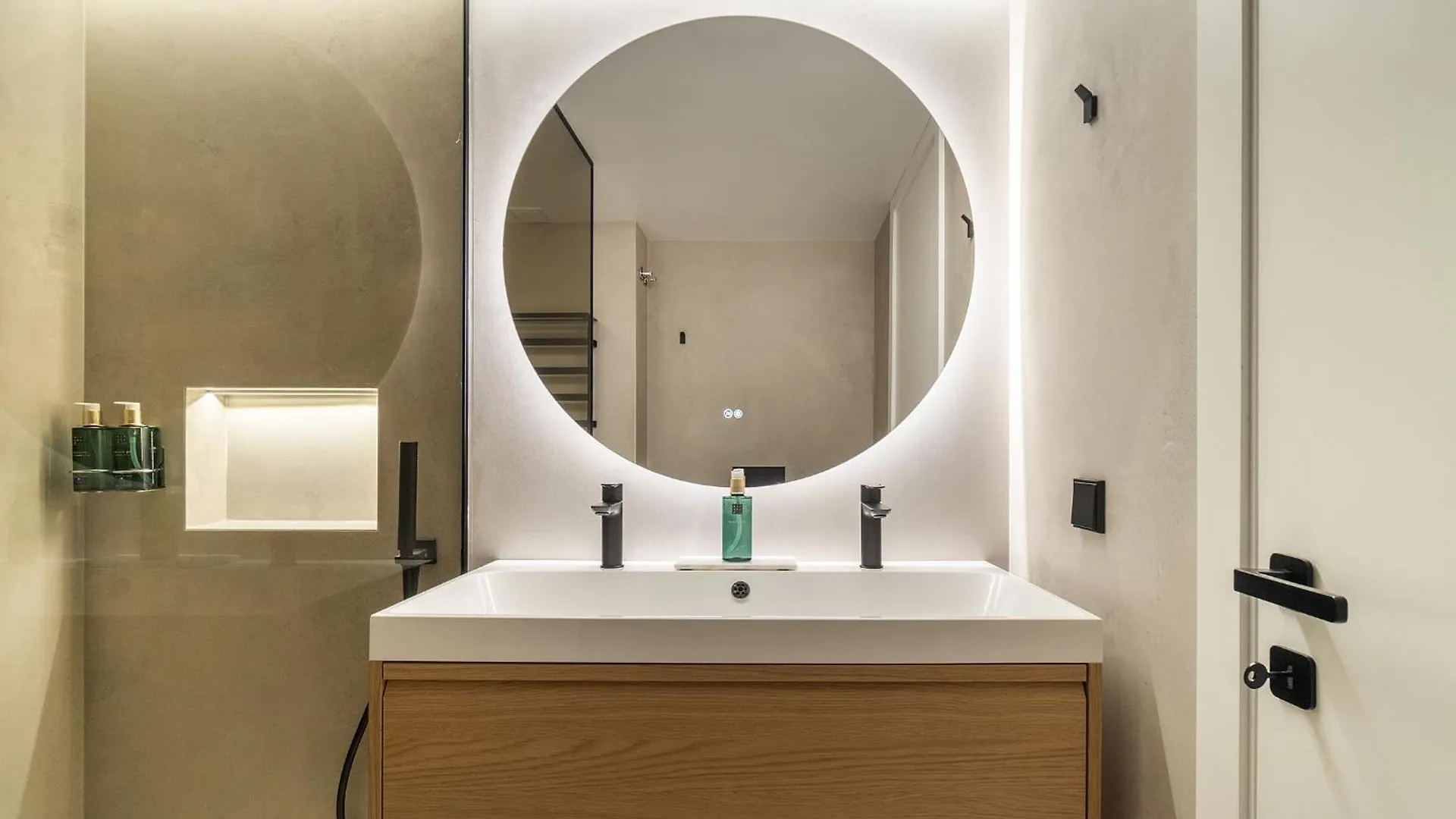 Whome Lisbon Dream Stay Unmatched Elegance And Comfort 0*,